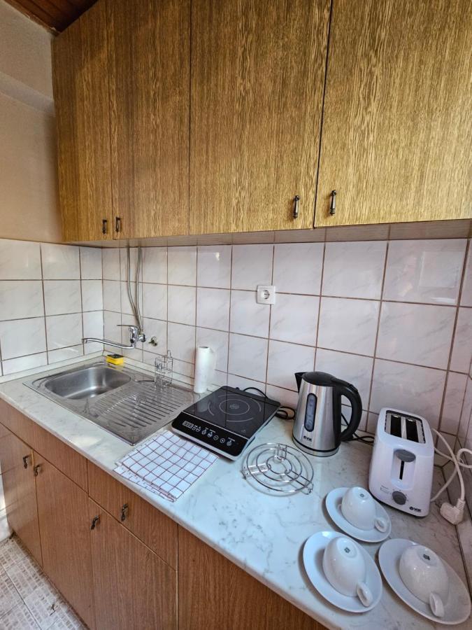 Booking Apartments Alone 1 Belgrado Esterno foto