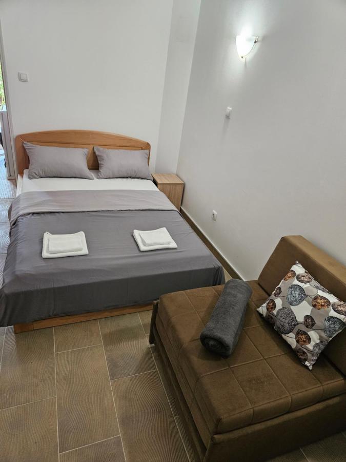 Booking Apartments Alone 1 Belgrado Esterno foto